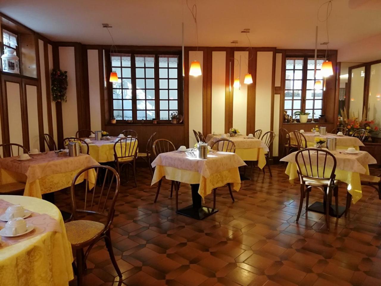 Hotel Fioroni Bellagio Bagian luar foto