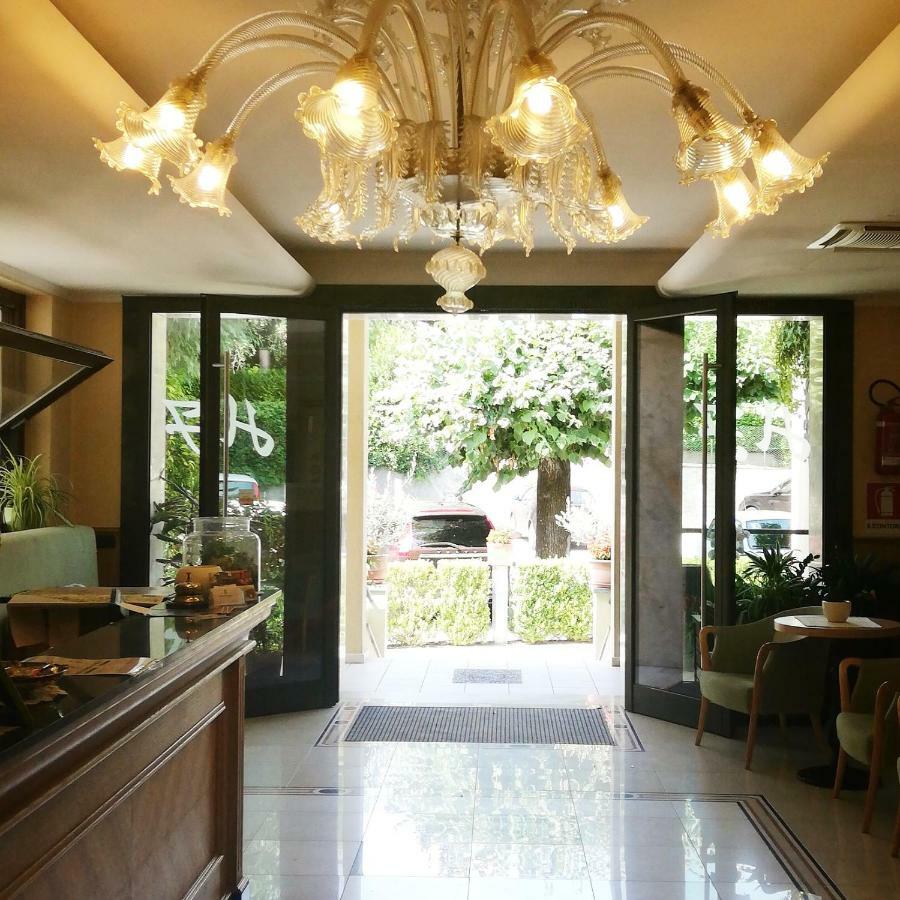 Hotel Fioroni Bellagio Bagian luar foto